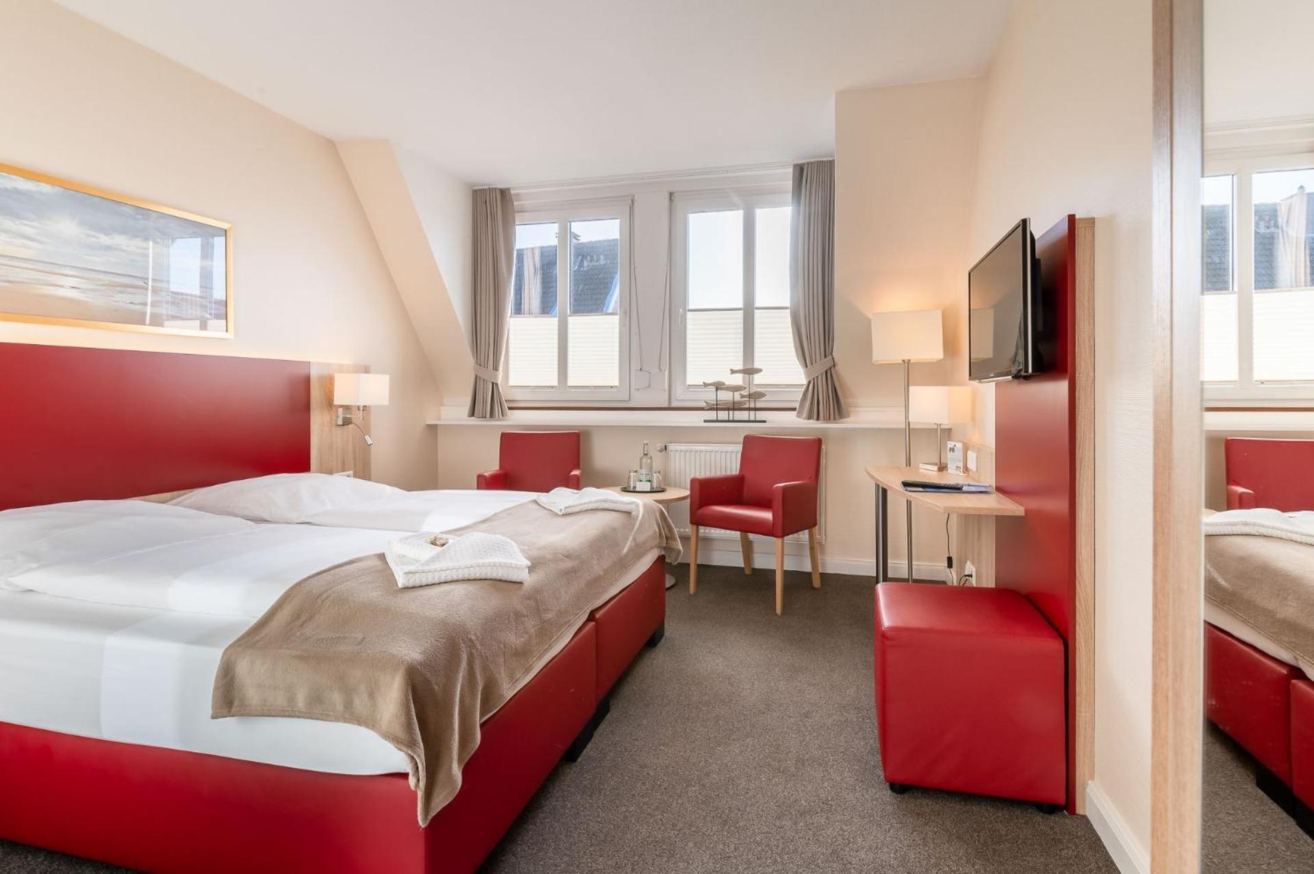 Nordsee-Hotel Hinrichsen Хузум Экстерьер фото